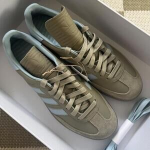 Khaki and blue Adidas Samba Humanrace trainers size men’s 7